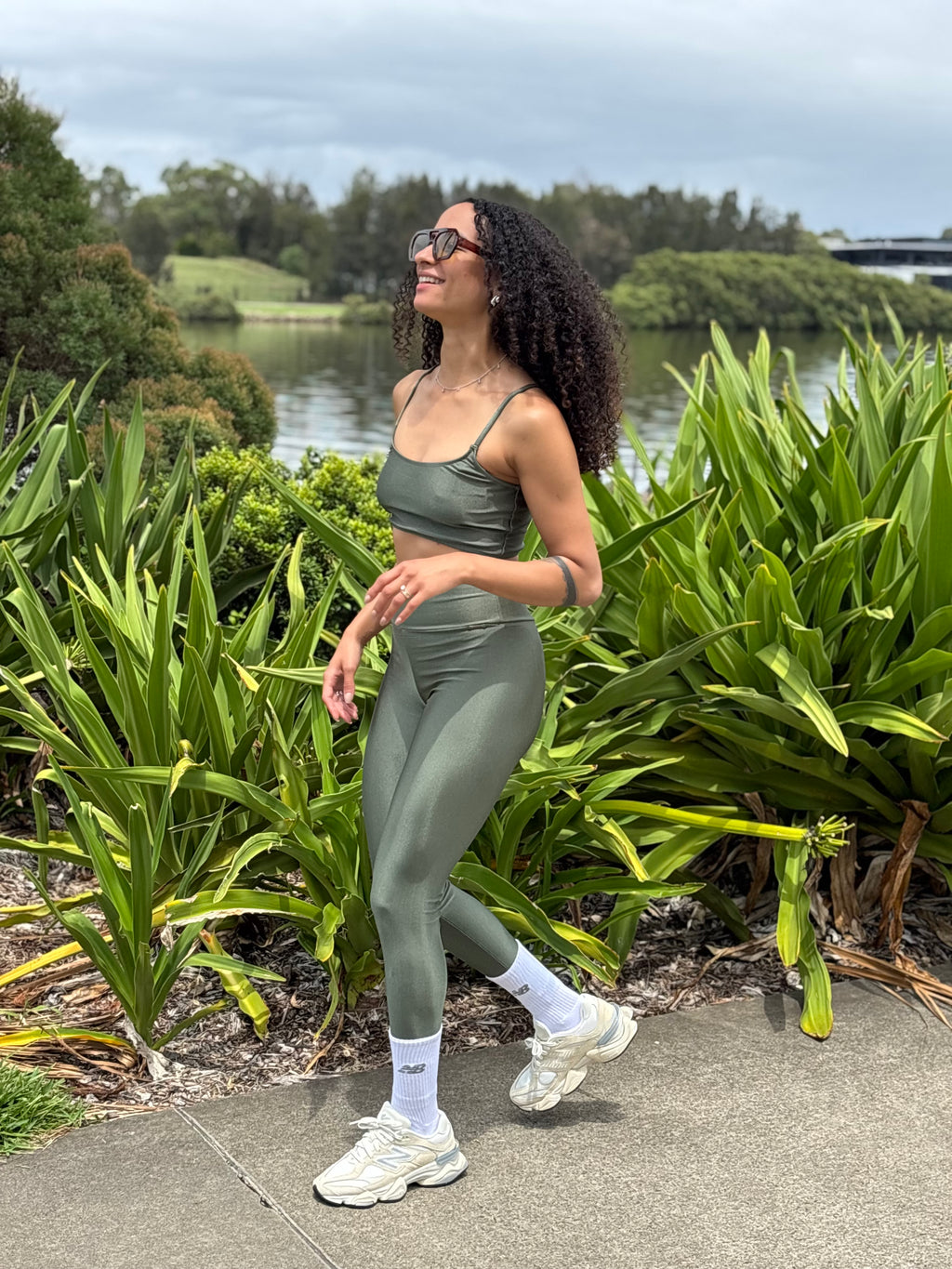 Flow Core Leggings - Forest Green